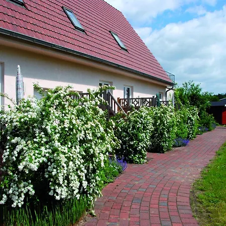 Reihenhaus Mit Wlan In Am Mueritzsee, Cleaning Included *